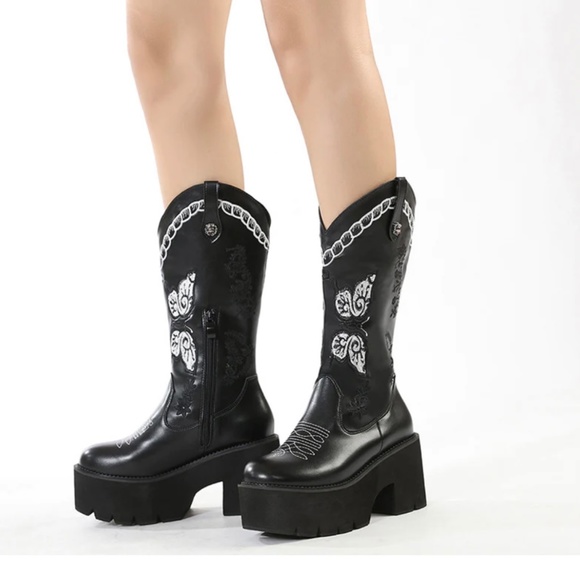 Platform cowboy boots - Picture 1 of 3